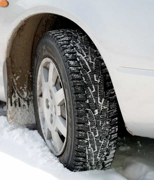 Marshal I`Zen KW31 na snegu